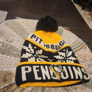 Reebok Yellow and Black Knit Beanie